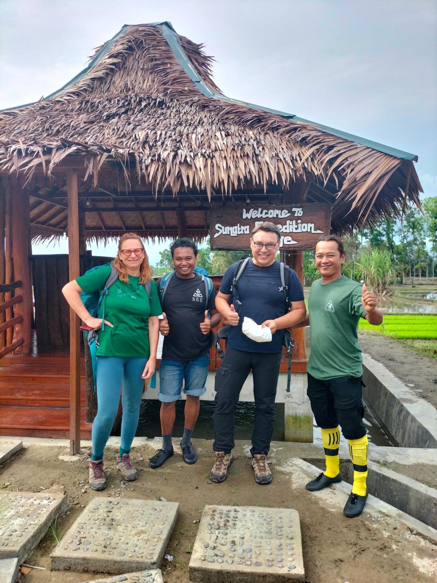 Sumatra Expedition Lodge Bukit Lawang Zewnętrze zdjęcie